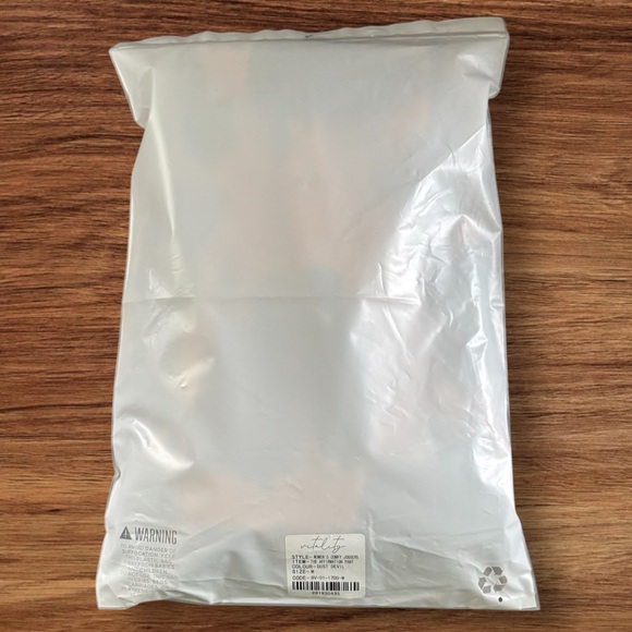 Vitality Balance Athletica Affirmation Comfy Joggers  DUST DEVIL - Medium w/Bag - Picture 7 of 7